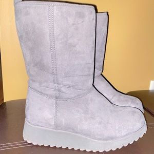 New York & Company Winter Boots | Size: 8